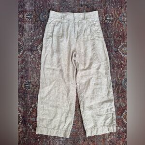 Everlane 100% Linen Way High Drape Minimalist Pant
Natural tan color
Size 14
